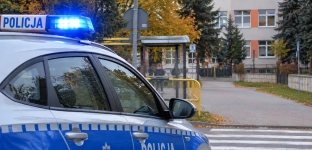 Dwa zgłoszenia w Jelczu-Laskowicach. Tajemnicza osoba miała zaczepiać przechodniów