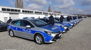 Nowoczesne i ekologiczne hybrydy trafiły do mundurowych z Dolnego Śląska