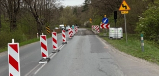 Mieszkaniec alarmuje: - Dla mnie dezorganizacja. Problemy po pierwszym dniu robót na trasach Oława - Jelcz