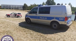 Bezpieczne wakacje nad wodą. Służby kontrolują kąpieliska w powiecie oławskim