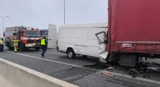 Tragiczny wypadek na autostradzie A4. Kierowca zginął na miejscu