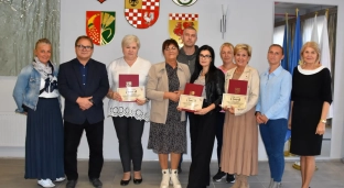 Nagrodzono twórców najpiękniejszych wieńców dożynkowych