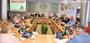 Zarząd Powiatu z wotum zaufania i absolutorium