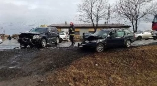Wypadek w Marcinkowicach. Ruch odbywa się wahadłowo