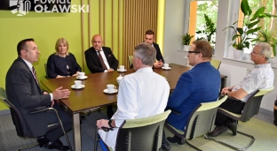 Władze województwa w oławskim szpitalu