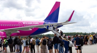 Wrocławskie lotnisko zamknięte na ponad miesiąc. Trwa największa przebudowa w historii