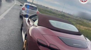 Policyjna akcja na Autostradzie A4. Kierowca Porsche stwarzał zagrożenie i przekroczył prędkość