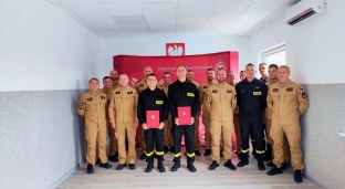 Strażacy oficjalnie ślubowali