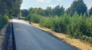 Trwa budowa ścieżki pieszo-rowerowej w Oławie