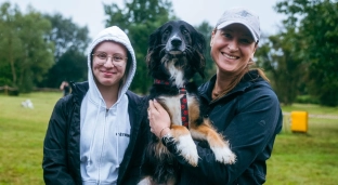 Piknik z psem w Oławie. Biegi, konkursy i atrakcje dla całych rodzin