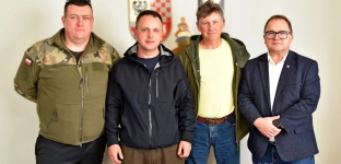 Nowe legitymacje dla członków Społecznej Straży Rybackiej Powiatu Oławskiego