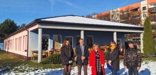 Publiczne Przedszkole w Jelczu-Laskowicach z nowym dachem