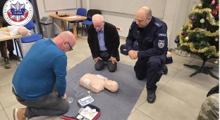 Uczyli seniorów pierwszej pomocy