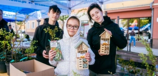 Oławska Niedziela pełna ludzi i dobrych inicjatyw. Duże zainteresowanie akcją dla zwierząt