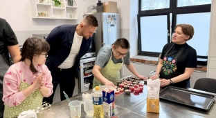 Wicemarszałek z wizyta w Tęczy