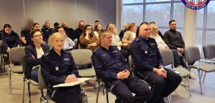 Szkolenie służb w sprawie interwencyjnego odbierania dzieci