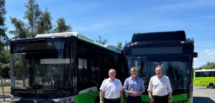 Nowoczesny transport dla mieszkańców. Przekazano elektryczne autobusy