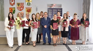 Starosta wręczył akty nadania stopnia nauczyciela mianowanego