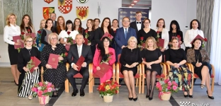 Dzień Edukacji Narodowej w starostwie. Wręczono nagrody i wyróżnienia