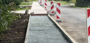 W Gęsicach powstaje nowy chodnik