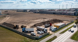 Lidl w Nowym Otoku: ogrodzony teren i pierwsze maszyny. Kiedy otwarcie?