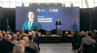 Nowa inicjatywa zbrojeniowa i cztery panele o bezpieczeństwie