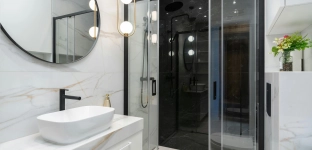 Dlaczego po wymarzoną łazienkę z Oławy warto jechać do salonów we Wrocławiu?