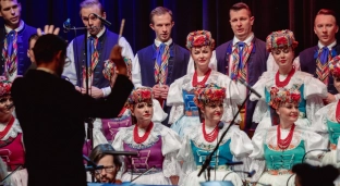 Zespół Pieśni i Tańca Śląsk zaśpiewa kolędy i pastorałki