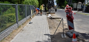 Ruszyła budowa kolejnego odcinka chodnika na Nowym Górniku