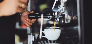 Jak działa ekspres kolbowy do kawy i dlaczego musisz go mieć!