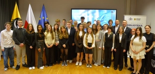 Oliwia z Oławy pojedzie do Brukseli - wygrała konkurs o Unii Europejskiej
