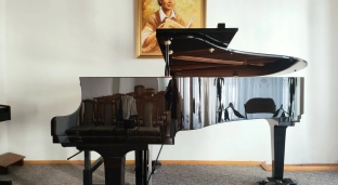 Spotkania Pianistyczne: Z tańcem przez świat
