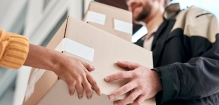 Czego firma kurierska Ci nie powie? Ukryte triki na niższe koszty wysyłki, które znają tylko eksperci