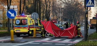 Śmiertelne potrącenie na pasach. Droga jest zablokowana
