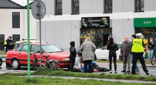 Wjechała rowerem na pasy - doszło do potrącenia