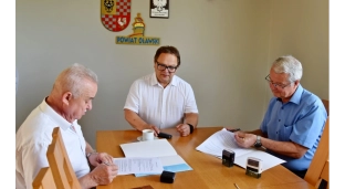 Modernizacja drogi powiatowej w Grędzinie. Umowa podpisana