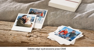 Tradycja czy nowoczesność? Dlaczego odbitki zdjęć wracają do łask w erze Instagrama