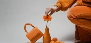 Pop of color w modzie - jak tworzyć takie stylizacje?