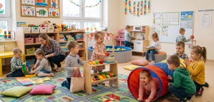 Jak wybrać przedszkole w Oławie? 7 kryteriów, koszty i pytania na wizytę