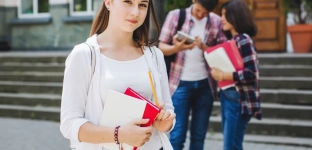 Przeniesienie się na inną uczelnię na ten sam kierunek w pigułce: poradnik dla studentów