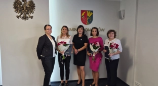 Nowe powierzenia dyrektorskie i awanse nauczycielskie